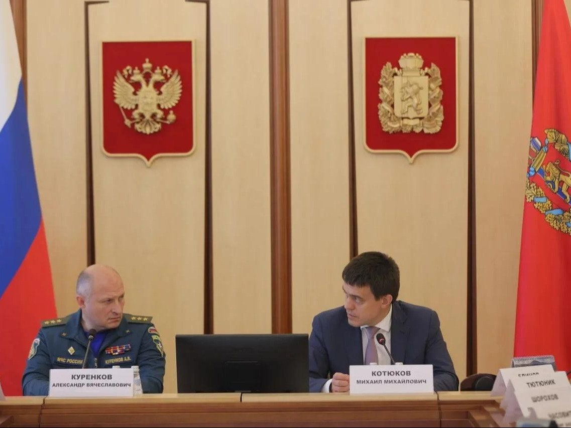 Скоординировали действия по тушению лесных пожаров.