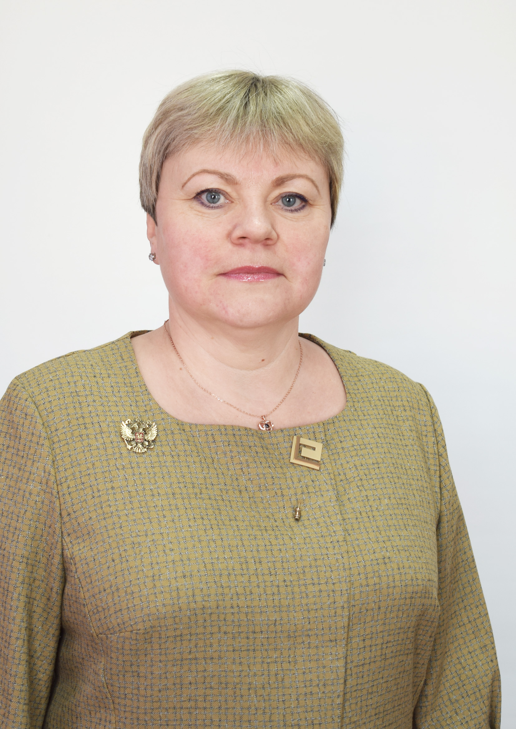 Астахова Олеся Владимировна.